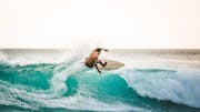 Surfing vertical tile (c) Shutterstock - 1 - 1