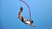 Bungee Jumping vertical tile (c) Shutterstock