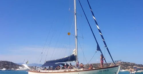 Private Segeltour - Castello Normanno mit Papa Sail Catania Private Segeltour - Castello Normanno mit Papa Sail Catania.