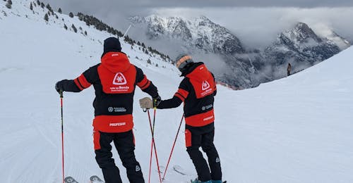 Cours particulier de ski Adultes pour Tous niveaux avec Escuela Esquí y Snowboard Valle de Benás Cours particulier de ski Adultes pour Tous niveaux avec Escuela Esquí y Snowboard Valle de Benás.