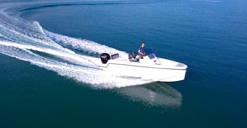 Giro in barca privata alle grotte marine di Polignano a Mare con Rent Me Charter Polignano a Mare Giro in barca privata alle grotte marine di Polignano a Mare con Rent Me Charter Polignano a Mare.